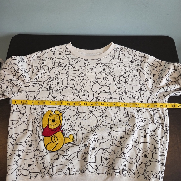 Hybrid Apparel Disney Winnie the Pooh Cream Sweatshirt Size 2X - Picture 7 of 8